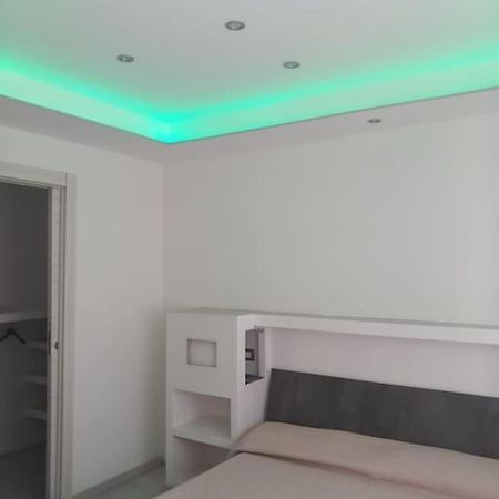 Chromotherapy Flat 몬세라토 외부 사진