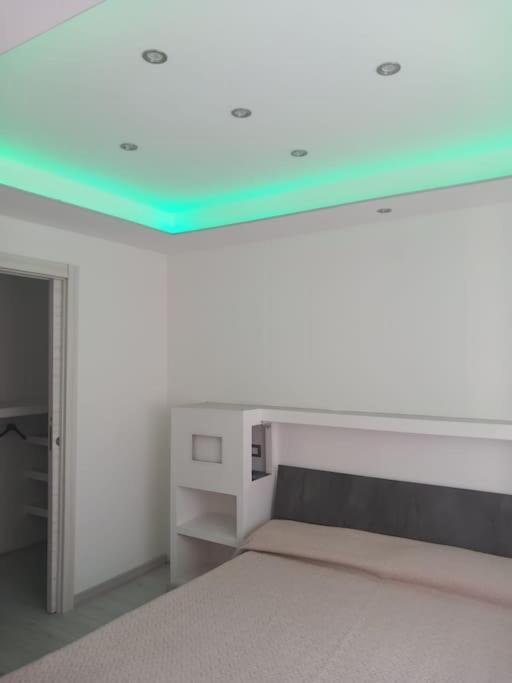 Chromotherapy Flat 몬세라토 외부 사진