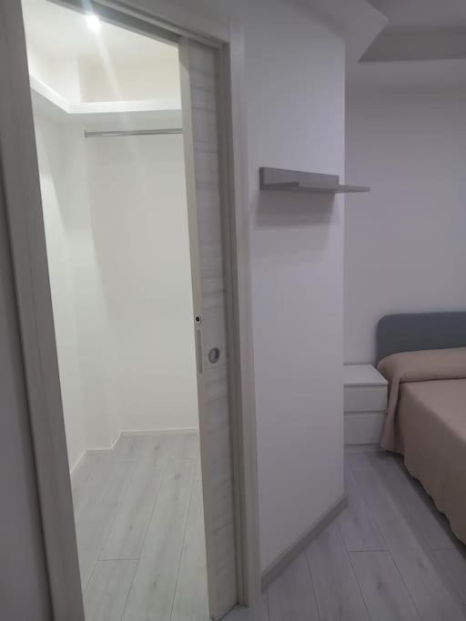 Chromotherapy Flat 몬세라토 외부 사진